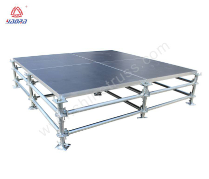 Plataforma de escenario Layher para exteriores de aluminio