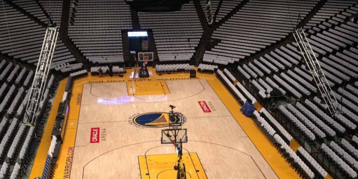 Catwalk Truss para la ceremonia de lanzamiento de la nueva temporada de los Golden State Warriors de la NBA